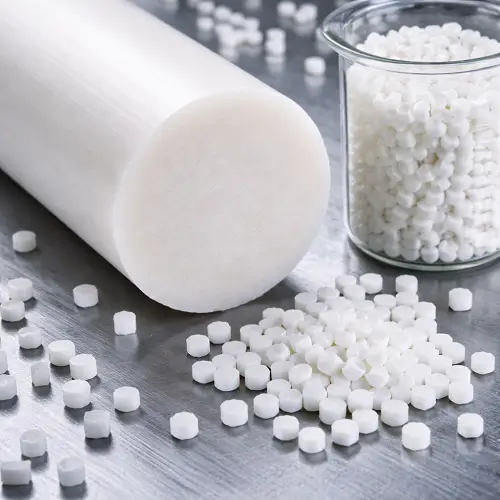 Raw POM acetal material in rod and pellet form for injection molding 